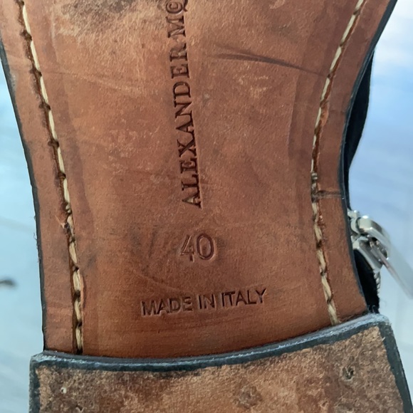 Alexandra McQueen Almond Toe ankle boots - Picture 8 of 11